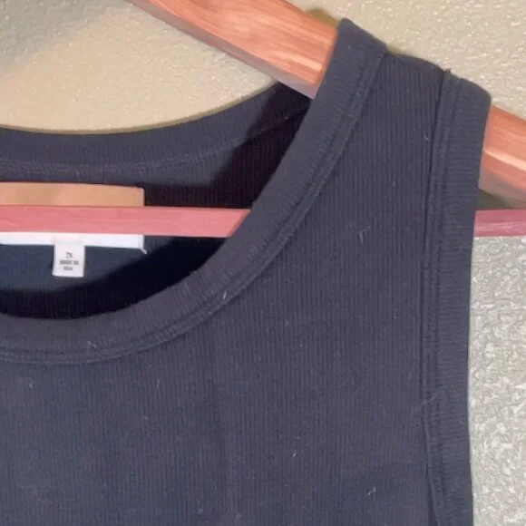 The Rib Tank - Picture 2 of 7